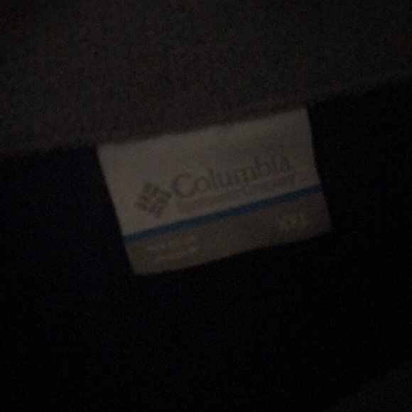 Columbia pullover - Picture 2 of 2